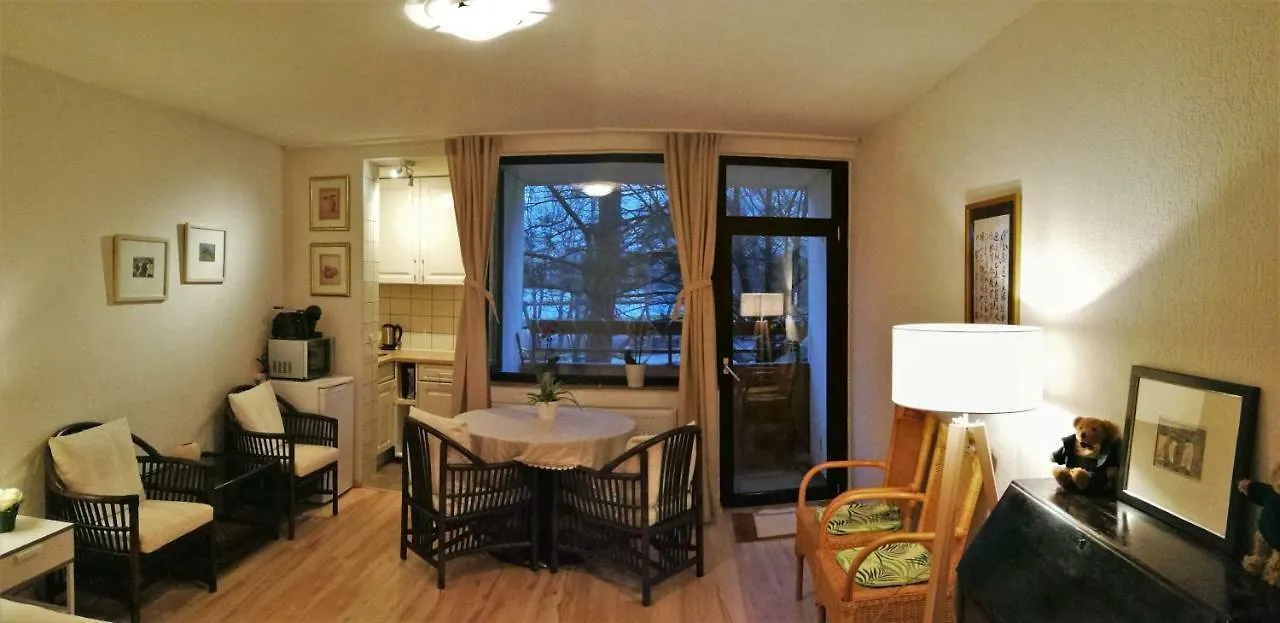 Ruhiges Apt. Direkt Am Naherholungsgebiet Mit Seeblick, Zentrum 5Min, Messe 18Min Nuremberg Germany